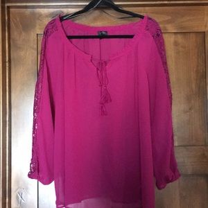 Adorable Jessica Simpson Top!